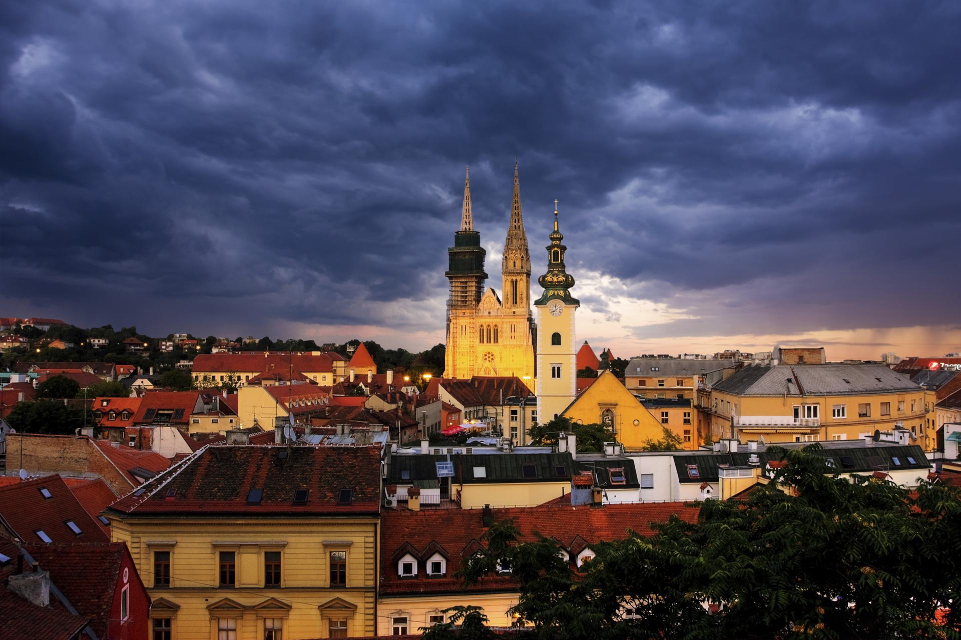 Sarajevo Busreise Kroatien Zagreb